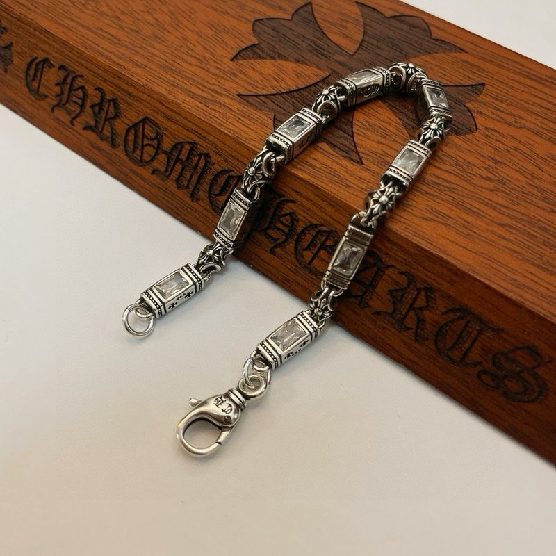 Chrome Hearts 화이트 다이아 십자가 팔찌 001-263416