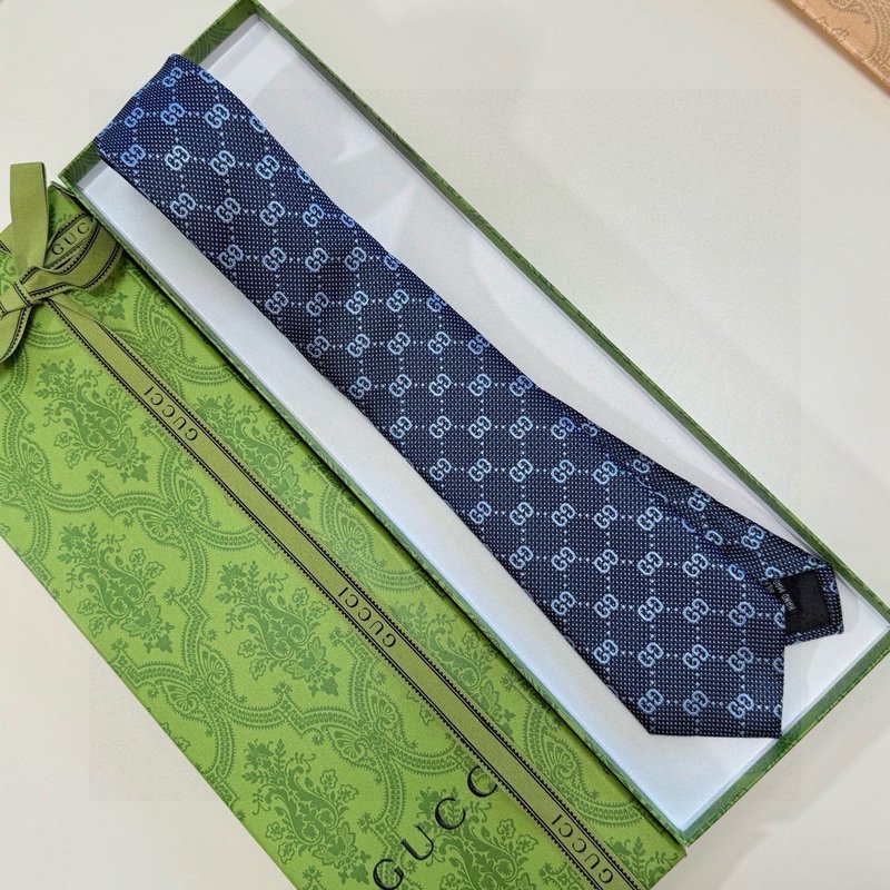 구찌 클래식 스몰 G 로고 자카드 실크 넥타이 001-264689