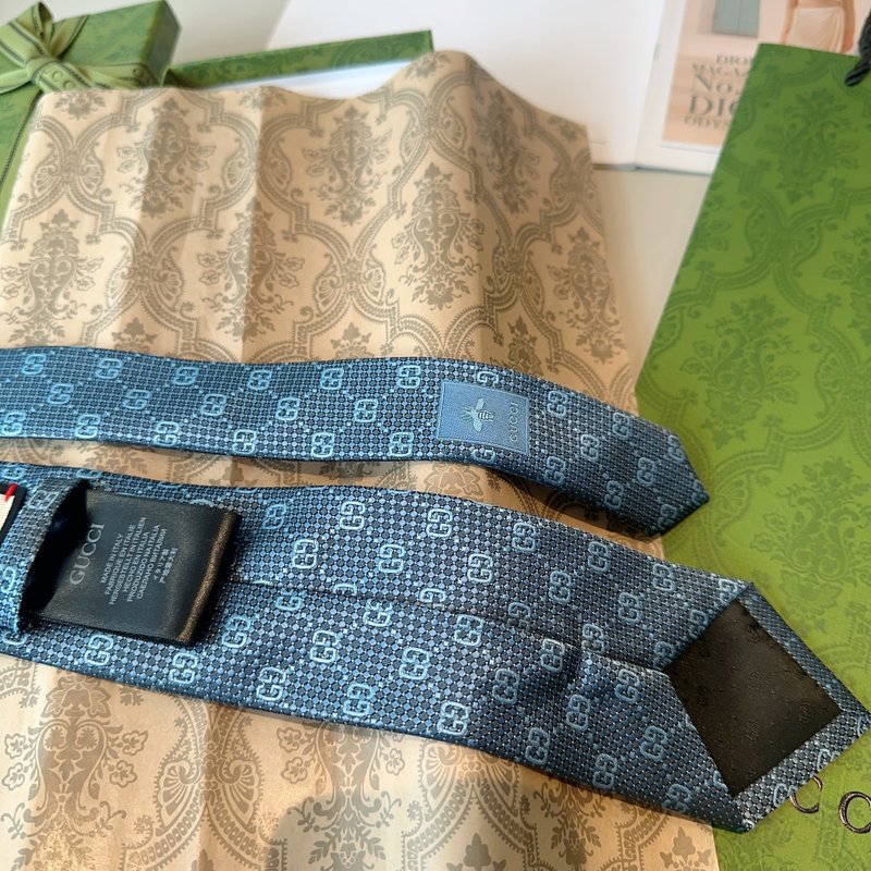 GUCCI GG 로고 프린트 넥타이 001-264699