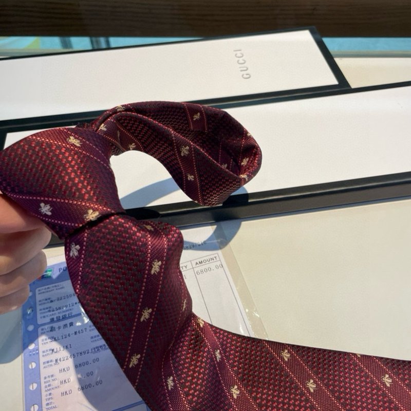 구찌 남성 실크 넥타이 꿀벌 자수 001-264800