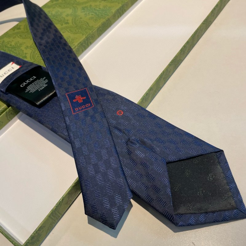 GUCCI GG 로고 프린트 실크 넥타이 001-264824