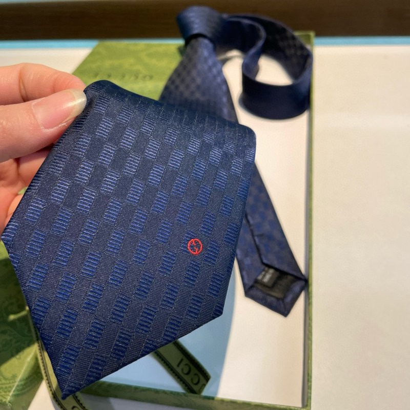 GUCCI GG 로고 프린트 실크 넥타이 001-264824