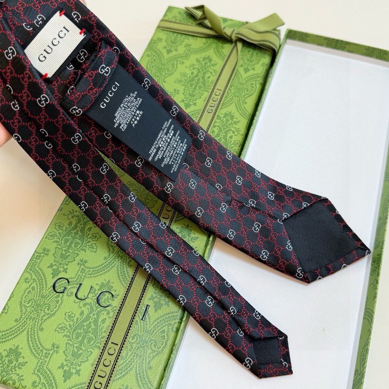 Gucci 자카드 실크 넥타이 001-264865