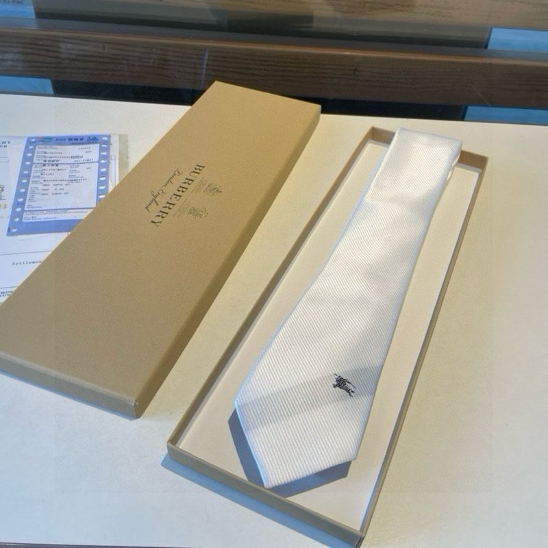 버버리 빈티지 체크 실크 넥타이 001-265022