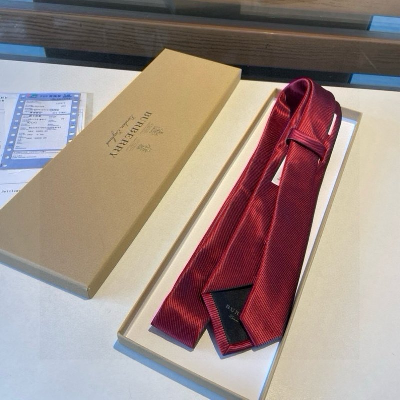 버버리 빈티지 체크 실크 넥타이 001-265079
