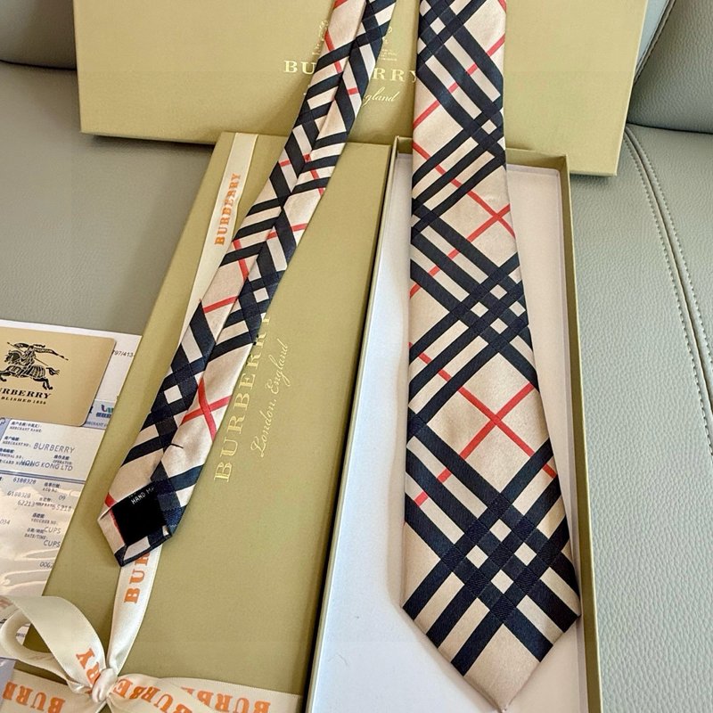 버버리 남성용 영국식 격자 무늬 넥타이 001-265149