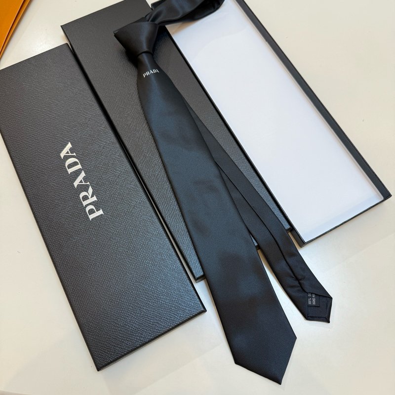 Prada 클래식 로고 자카드 넥타이 001-265580