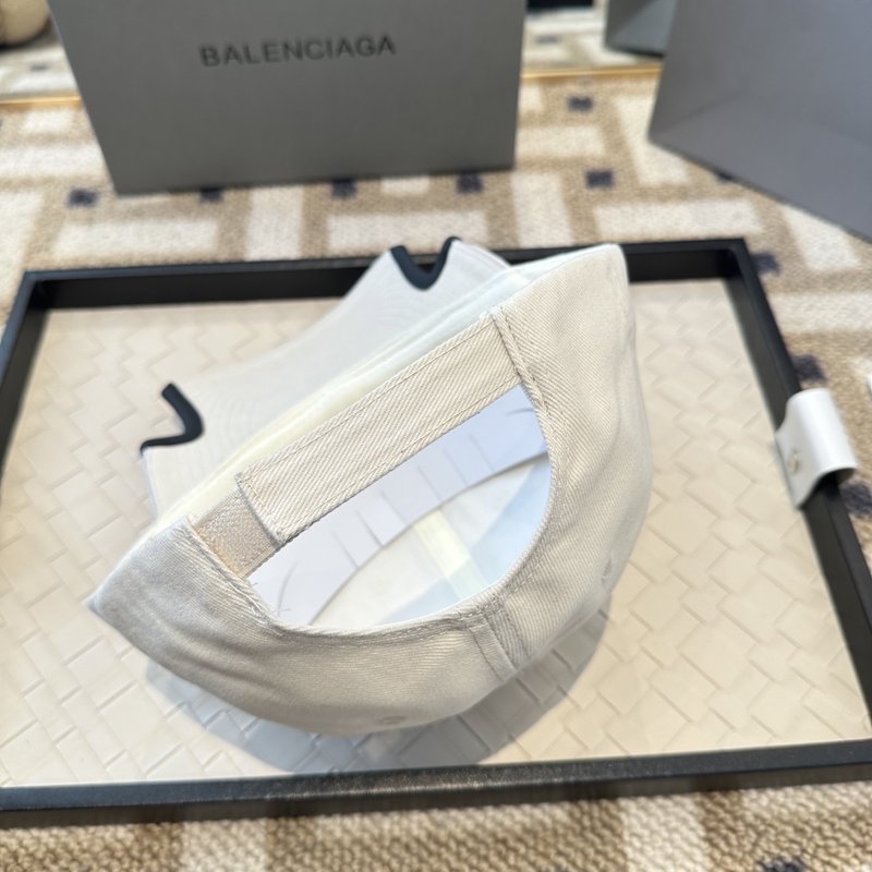 Balenciaga 레터링 뉴 야구모자 001-265658