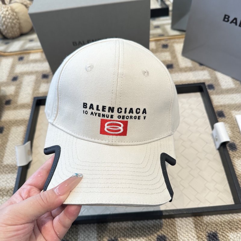 Balenciaga 레터링 뉴 야구모자 001-265658
