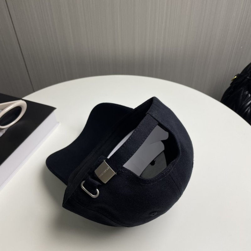발렌시아가 자수 레터링 야구모자 001-265676
