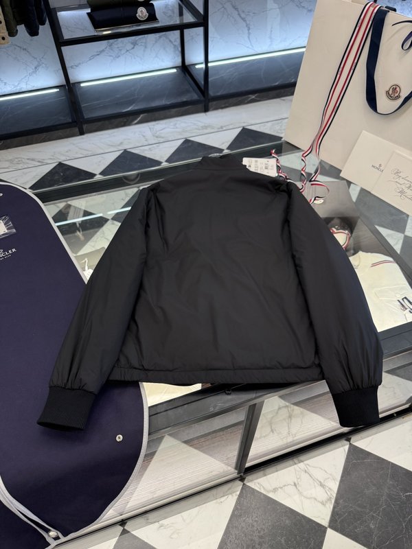 Moncler 남성용 3in1 숏 패딩 자켓 001-265835