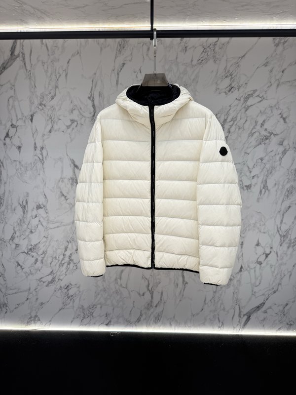 Moncler 다운 자켓 슬림 핏 001-265840