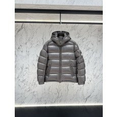 Moncler 다운 자켓 최신 패션 디자이너 스타일 001-265841