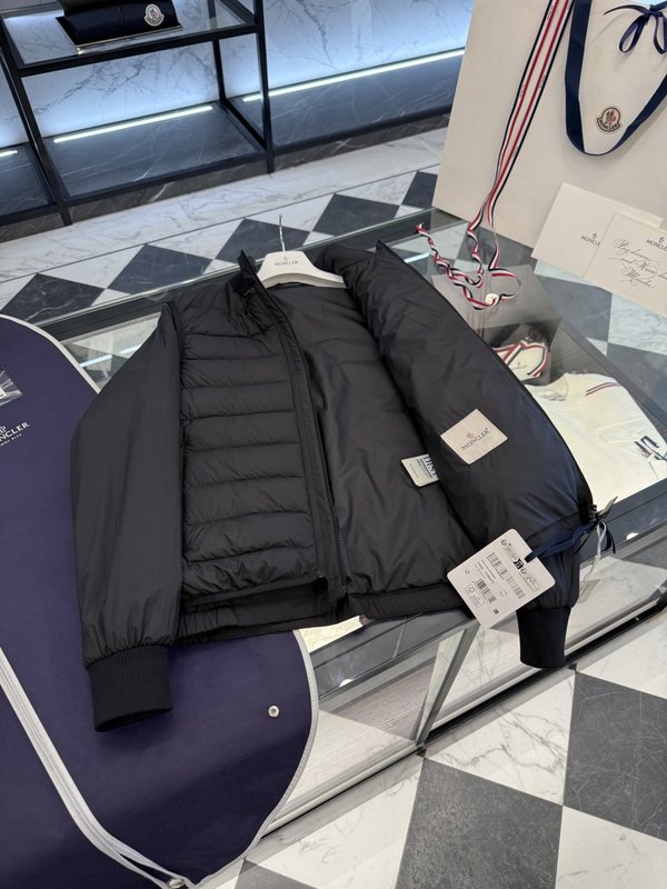 몽클레르 베르니 남성용 3-in-1 숏 다운 자켓 001-265849