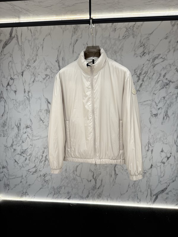 Moncler 남성 다운점퍼 슬림핏 데일리 001-265858