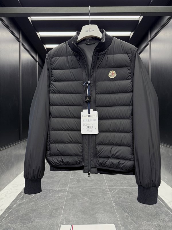 Moncler Verney 남성 3-in-1 숏 패딩 001-265868