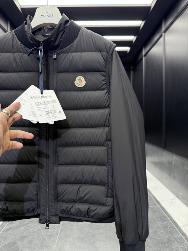Moncler Verney 남성 3-in-1 숏 패딩 001-265868