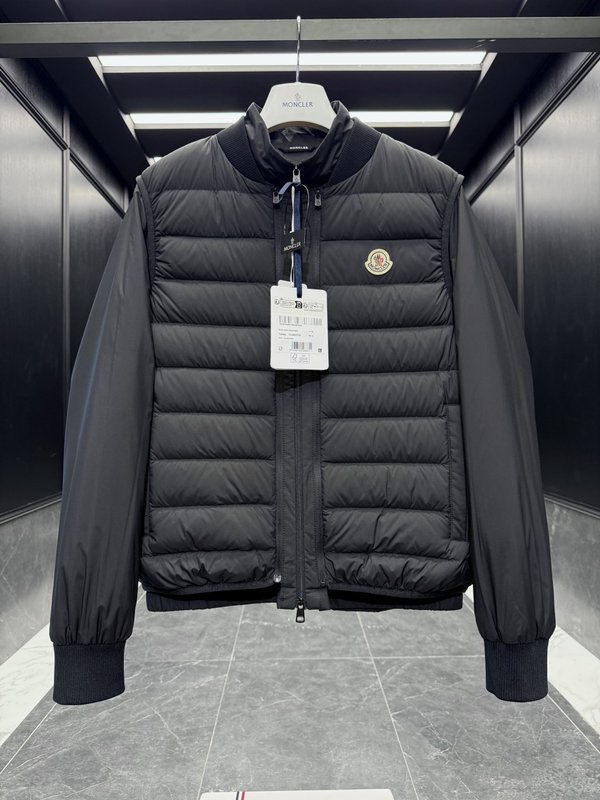 Moncler Verney 남성 3-in-1 숏 패딩 001-265868