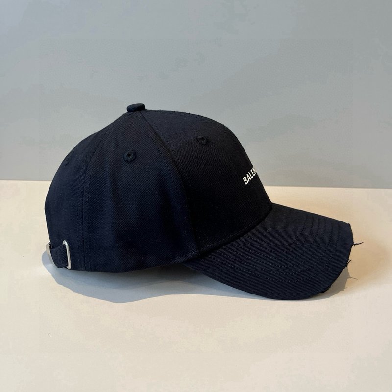 발렌시아가 신제품 로고 야구모자 001-265886