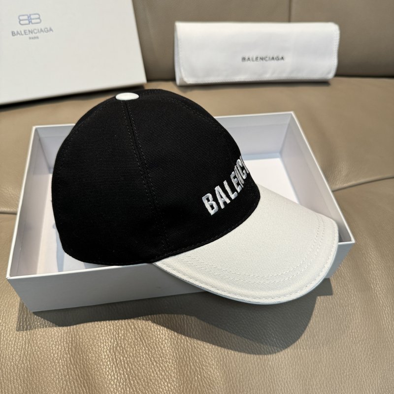 발렌시아가 신상 블랙화이트 야구모자 001-265918