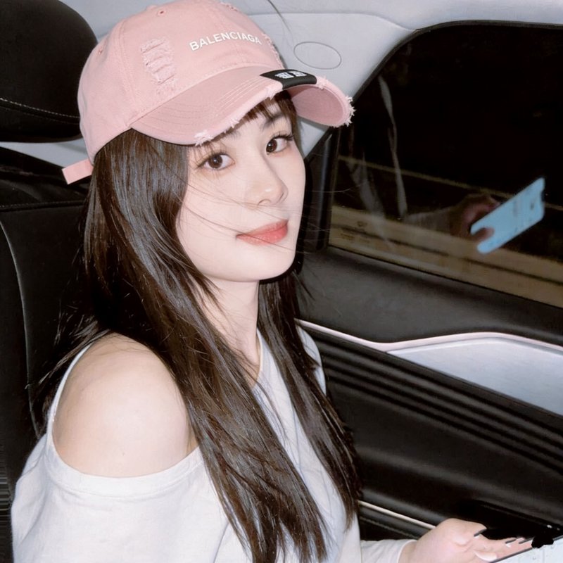 발렌시아가 신상 코튼 볼캡 001-265932