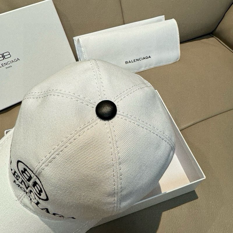 발렌시아가 신상 야구모자 흰색 검정색 001-265935