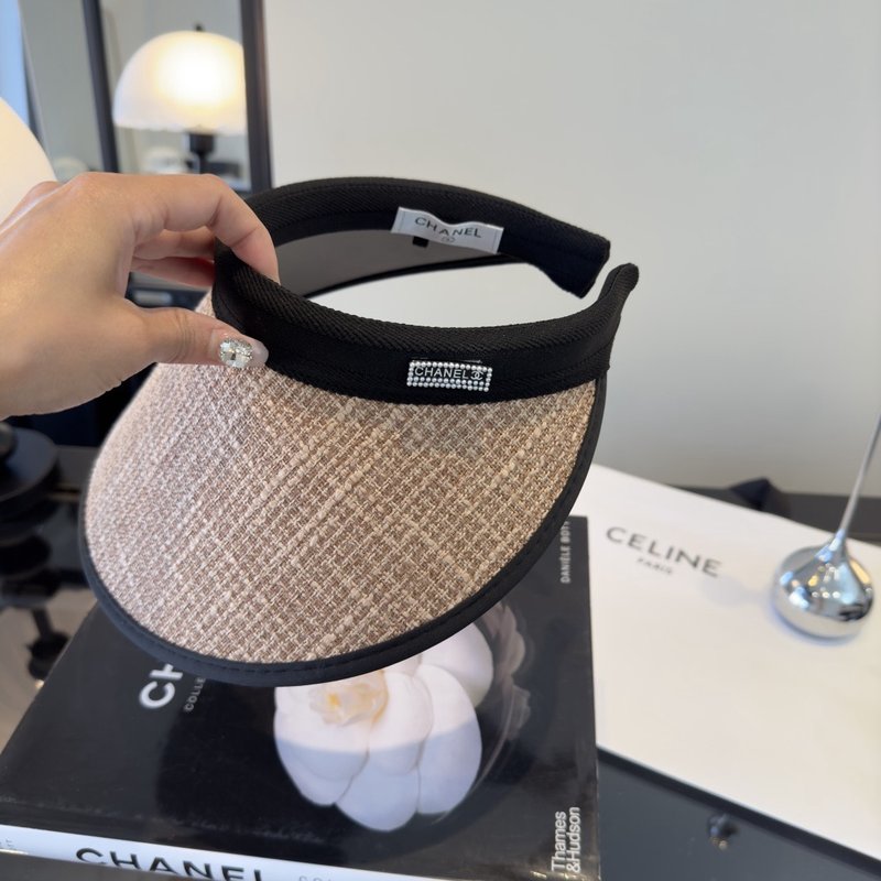 샤넬 신상 공정 머리띠 썬캡 001-266020