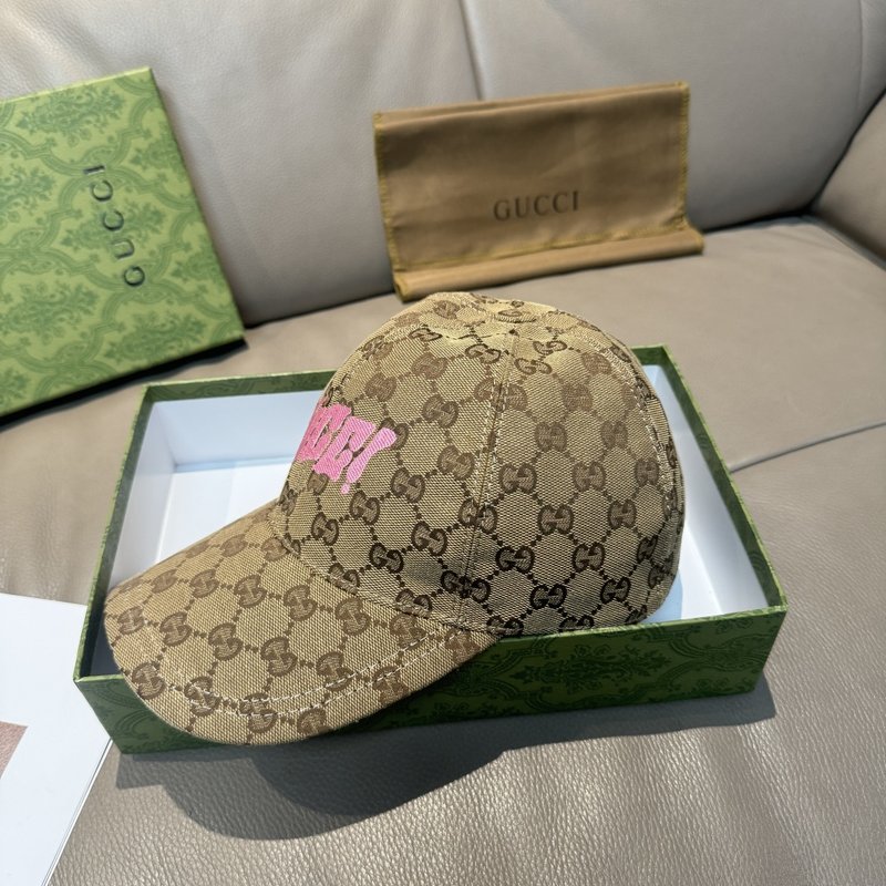 Gucci 아트 레터링 자수 야구모자 001-266075