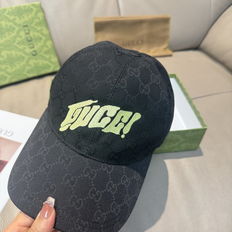 Gucci 아트 레터링 자수 야구모자 001-266076