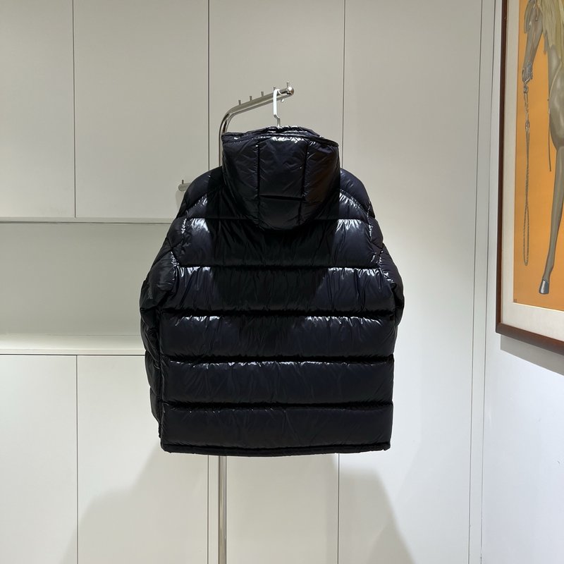몽클레어 마야 남성용 소매 포켓 다운 자켓 001-266083