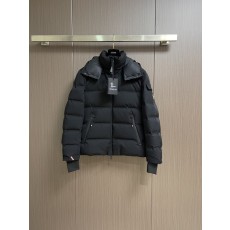 몽클레어 로고 패치 탈부착 후드 다운 자켓 001-266090