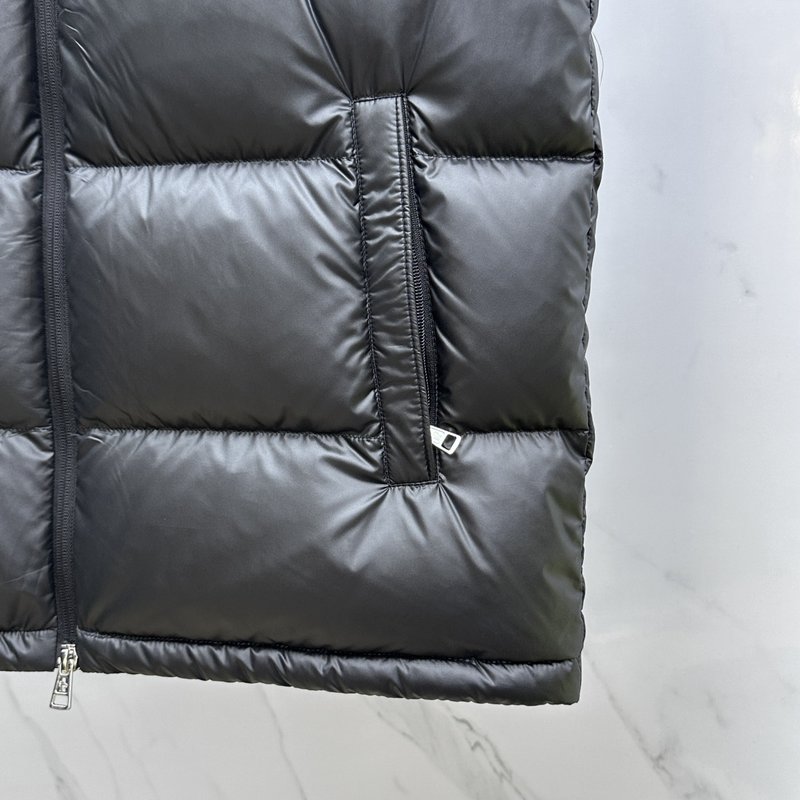 Moncler 2025 가을겨울 신상 다운 베스트 001-266098