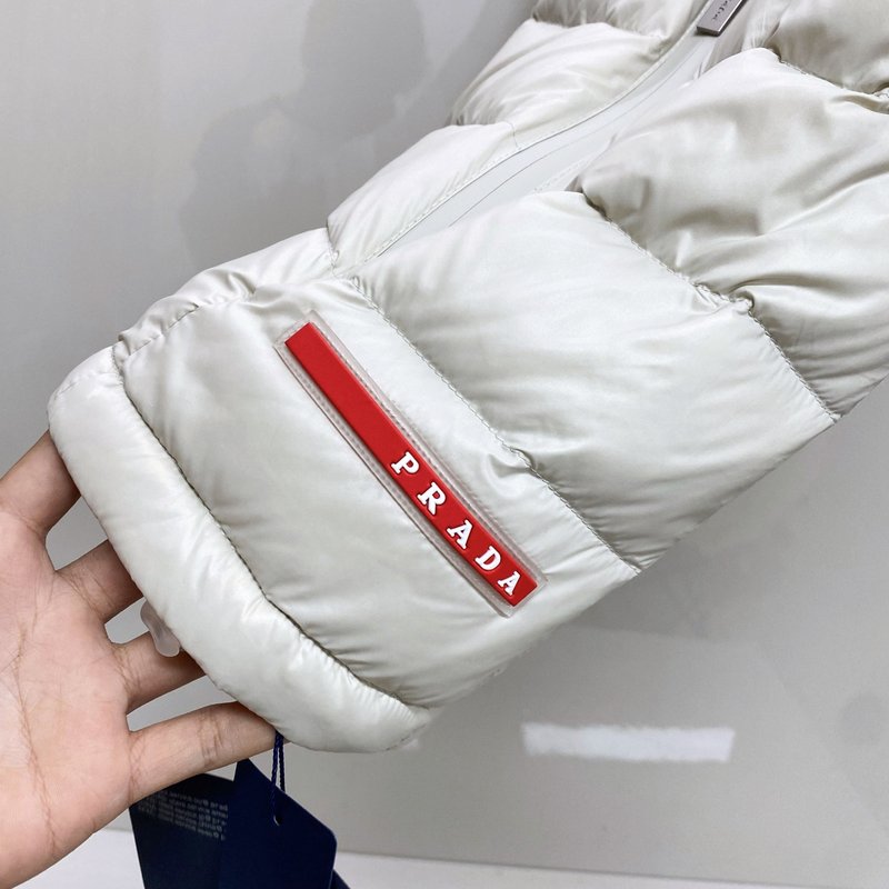 몽클레어 최고급 경량 다운 점퍼 001-266166