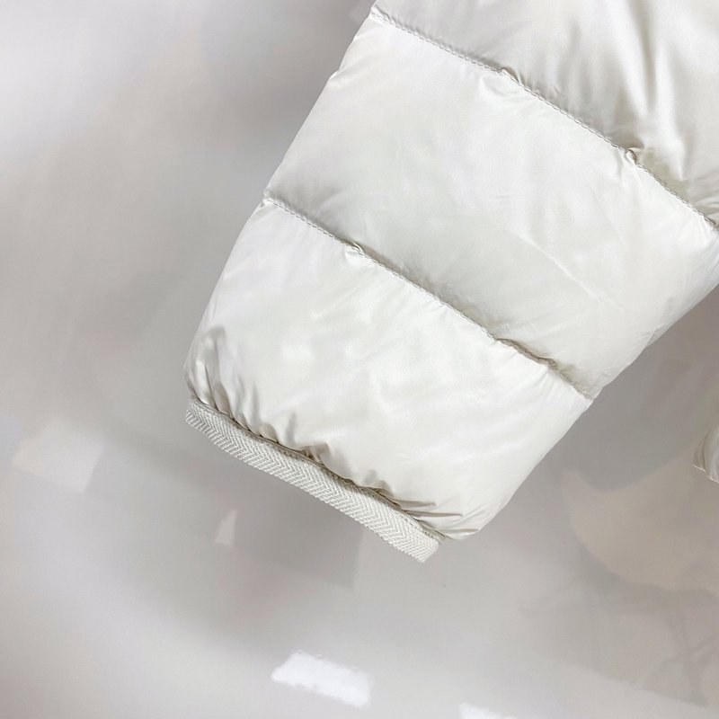 몽클레어 최고급 경량 다운 점퍼 001-266166
