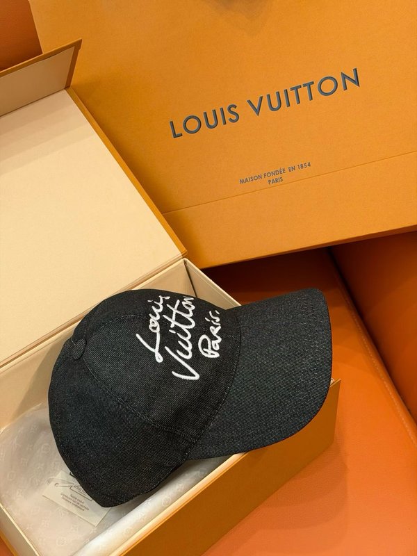 LV 데님 자수 손글씨 야구모자 001-266344