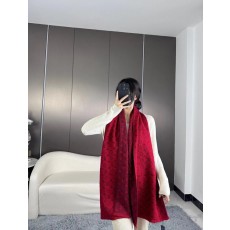 LV 남성 캐시미어 스카프 클래식 모노그램 001-266429