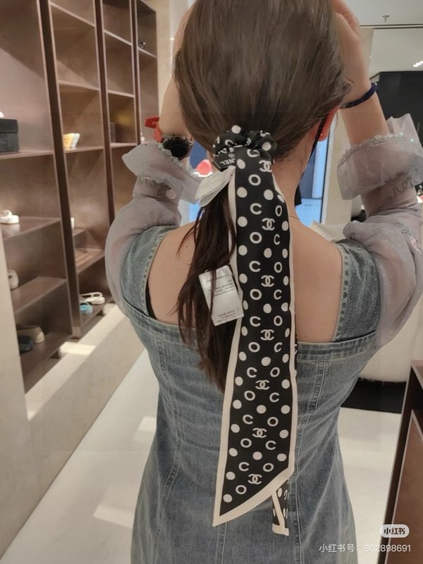 샤넬 도트 헤어밴드 트윌리 세트 001-266541