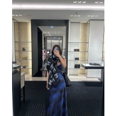 샤넬 로고 패턴 양면 숄 001-266572