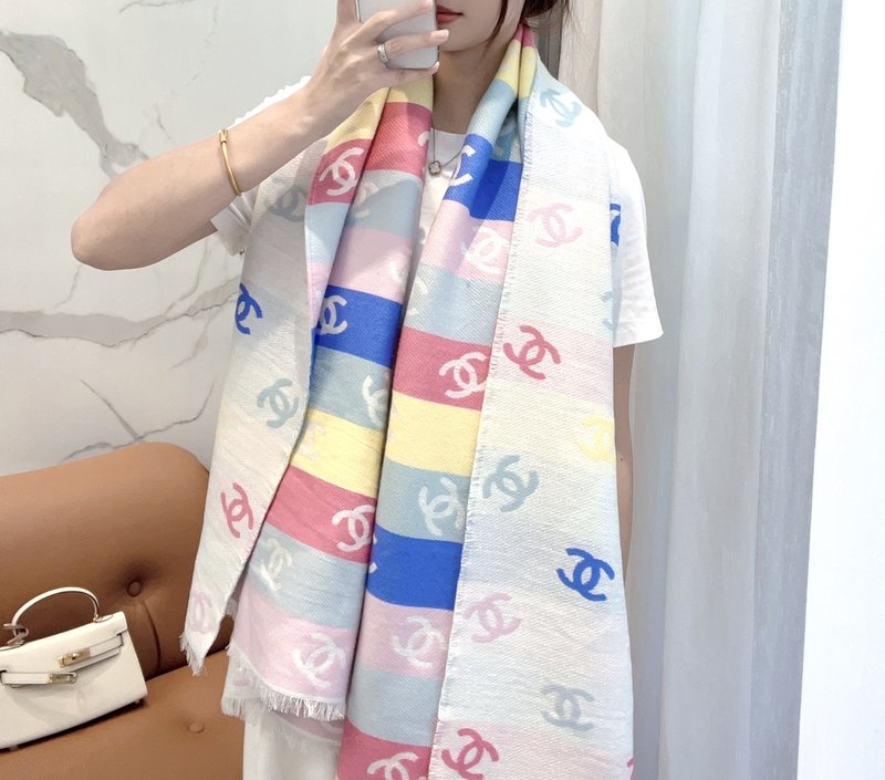 샤넬 레인보우 스카프 001-266586