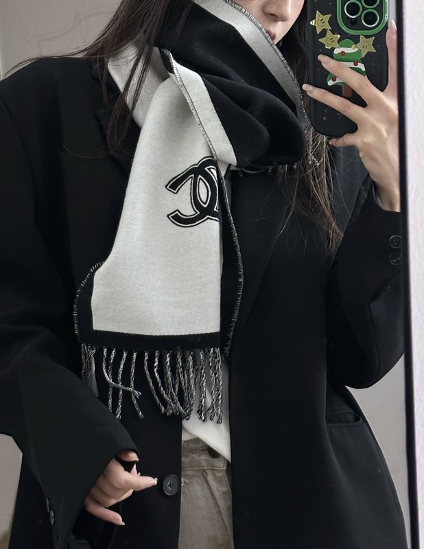 샤넬 양면 배색 자카드 스카프 001-266612