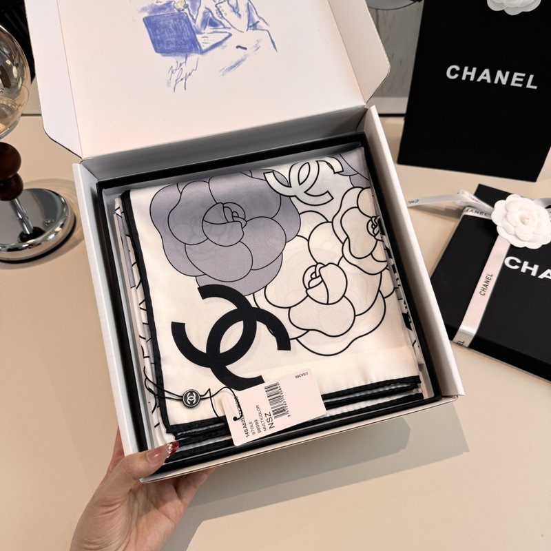 샤넬 카멜리아 스카프 001-266620
