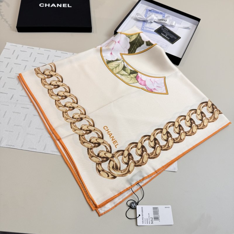 샤넬 카멜리아 더블 C 스카프 001-266651