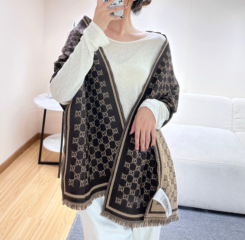 GUCCI 구찌 울 스카프 001-266755