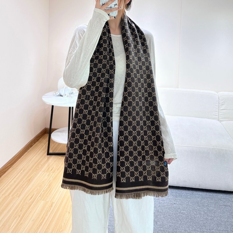 GUCCI 구찌 울 스카프 001-266755