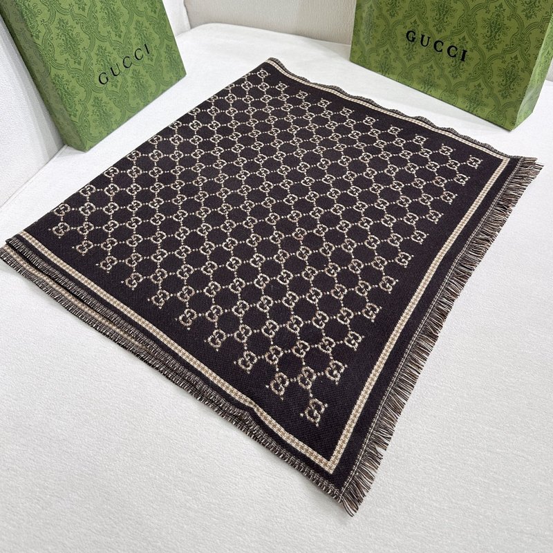 GUCCI 구찌 울 스카프 001-266755