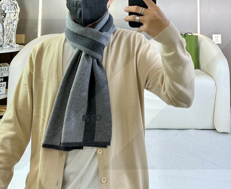 GUCCI 클래식 스트라이프 남성 머플러 001-266756
