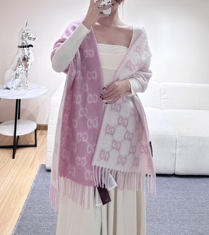 Gucci 그라데이션 알파카 울 스카프 001-266771