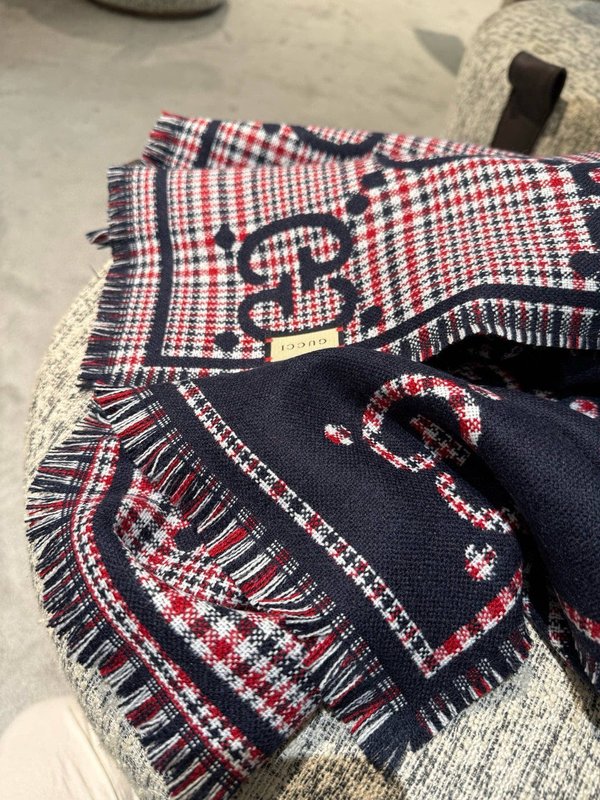 GUCCI 스타일 레터링 울 스카프 001-266776