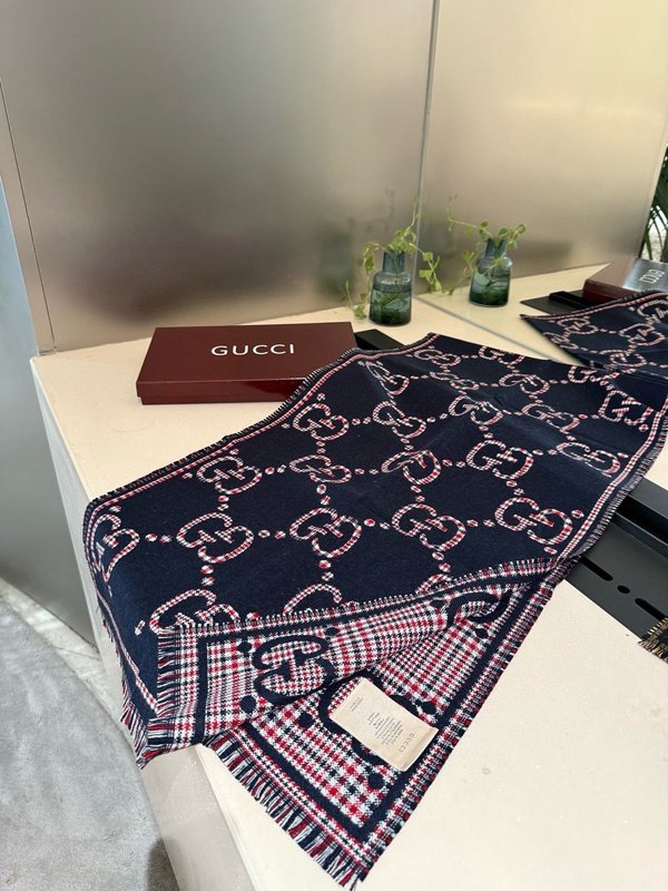 GUCCI 스타일 레터링 울 스카프 001-266776