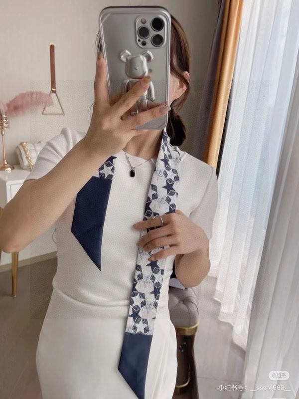 디올 럭키스타 헤어밴드 001-266829